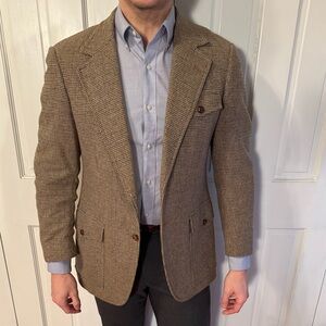 Brown Patterned Tweed Blazer With Button-Down Pockets
